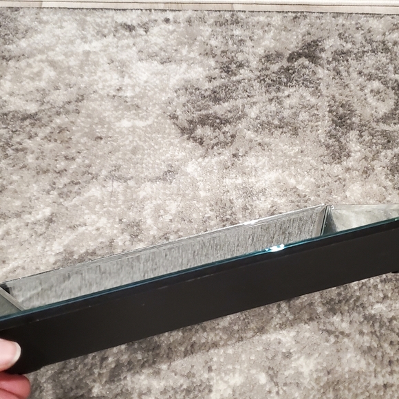 Mirrored Vanity Tray - Picture 4 of 11